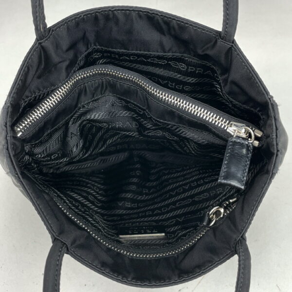 1000076131485 16 PRADA Plate Tote Bag Nylon Nero