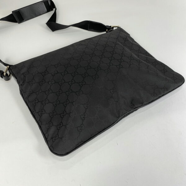 1000076178398 12 Gucci GG Pattern Shoulder Bag Nylon Black