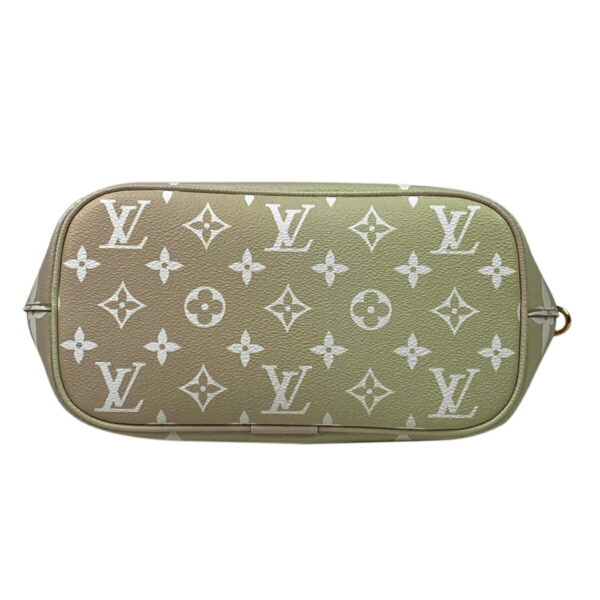 1000076839398 14 Louis Vuitton Marshmallow PM 2WAY Bag Giant Sunset Khaki