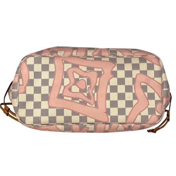 1000077928305 14 Louis Vuitton Neverfull MM Tahiti Tote Bag Damier Azur White Pink