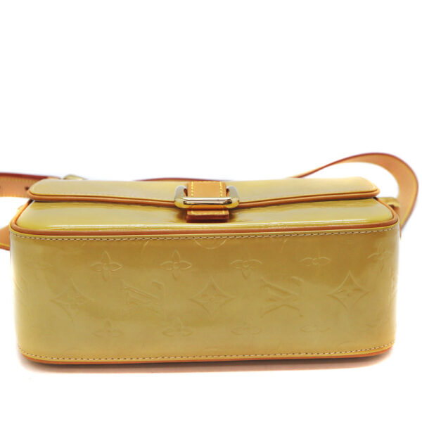 1078 5 Louis Vuitton Christie GM Vernis Shoulder Bag Yellow