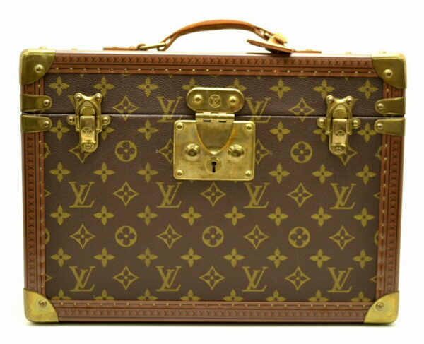 11101068 Louis Vuitton Monogram Boite Pharmacy Box