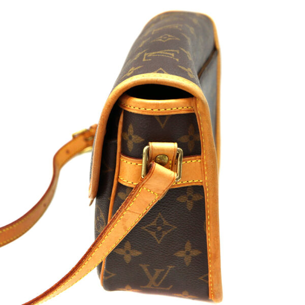 1118 3 Louis Vuitton Sologne Shoulder Bag Monogram Canvas Brown