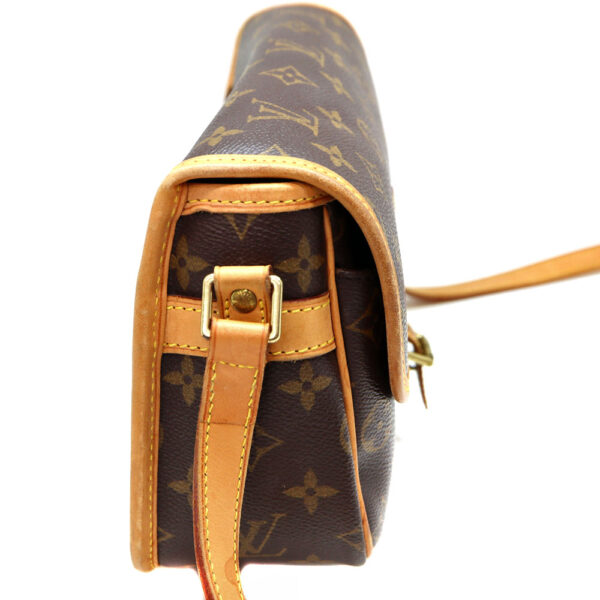 1118 4 Louis Vuitton Sologne Shoulder Bag Monogram Canvas Brown