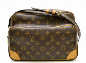 11431498 Louis Vuitton Amazon Shoulder Bag Monogram Brown