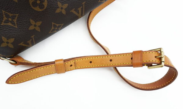 11442 6 Louis Vuitton Musette Tango Shoulder Bag Monogram Brown