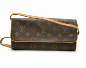 11460127 Gucci Long Bill Wallet GG Marmont Leather Black