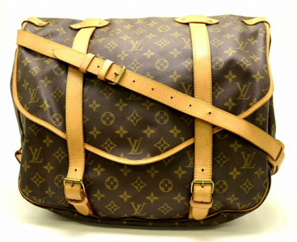 11460330 Louis Vuitton Monogram Saumur GM Crossbody Bag Canvas Brown