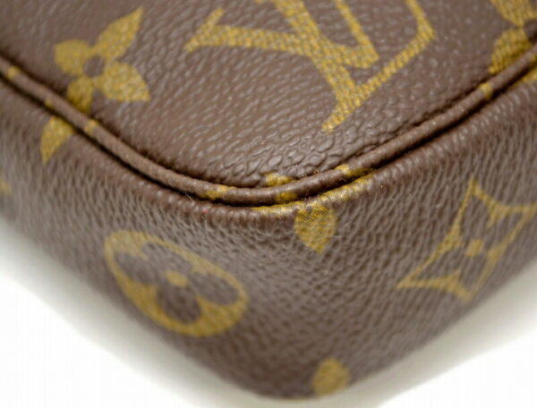 11461148 2 Louis Vuitton Monogram Pochette Accessoire Pouch Canvas Brown