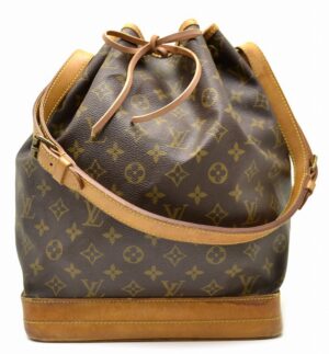 11470945 Louis Vuitton Speedy 30 Monogram Handbag Brown