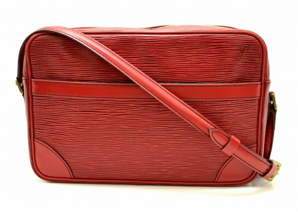 11471562 Louis Vuitton Epi Trocadero 27 Crossbody Bag Castilian Red