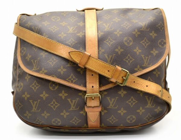 11480379 Louis Vuitton Monogram Saumur 35 Crossbody Bag Canvas Brown