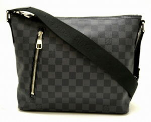 11480845 Bottega Veneta Shoulder Bag Intrecciato Camera Bag Black