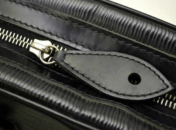 11490320 5 Louis Vuitton Bowling Montaigne PM Handbag Epi Black