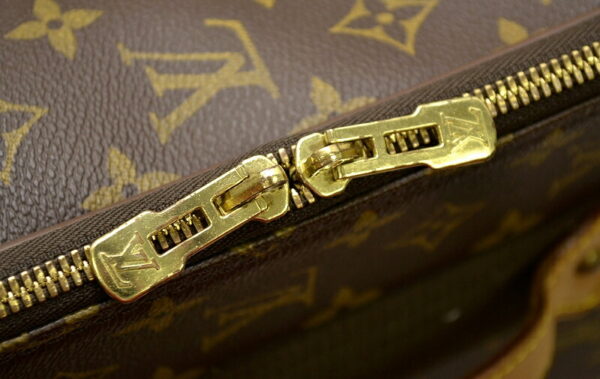 11490471 7 Louis Vuitton Pegas 55 Suitcase Monogram Brown