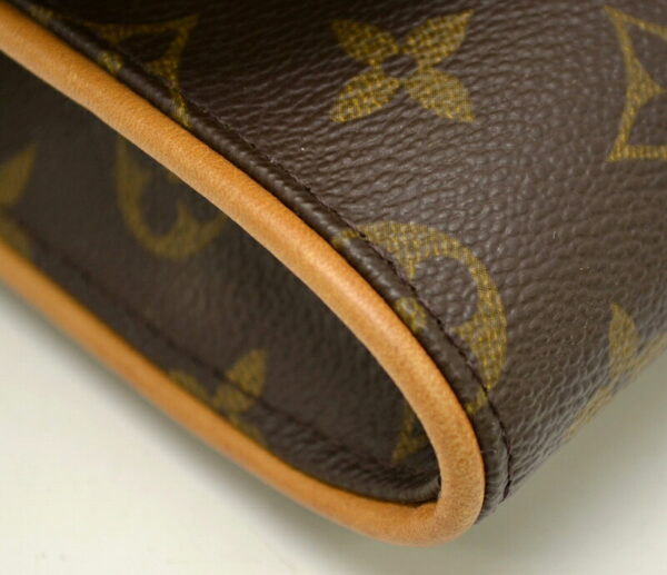 11490588 2 Louis Vuitton Pochette Twin GM Shoulder Bag Monogram Brown