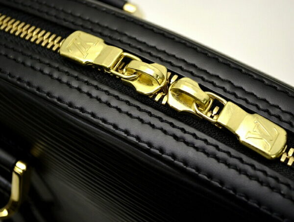 11500160 5 Louis Vuitton Jasmine Handbag Epi Black