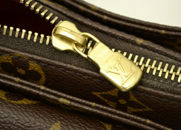 11500672 5 Louis Vuitton Viva Cite PM Pochette Monogram Brown