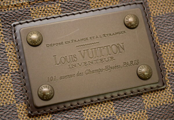 11500740 6 Louis Vuitton Brooklyn Waist Bag Damier Brown