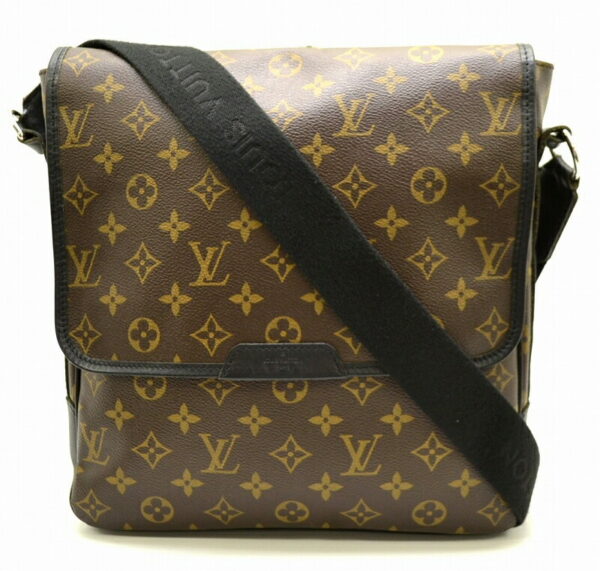 11500775 Louis Vuitton Bus MM Shoulder Bag Monogram Brown