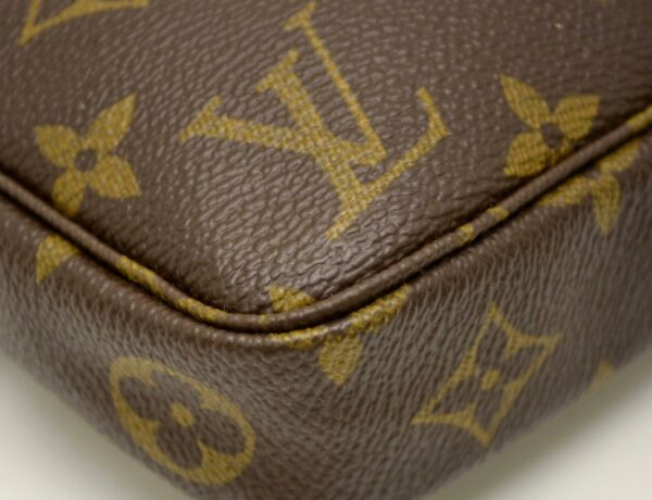 11500819 2 Louis Vuitton Pochette Accessory Pouch Monogram Brown