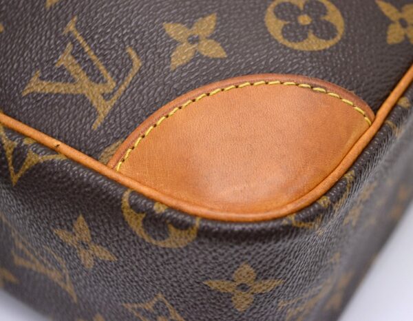 11500840 2 Louis Vuitton Danube GM Shoulder Bag Monogram Brown