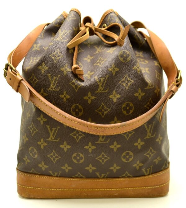 11510079 Louis Vuitton Noe Shoulder Bag Monogram Brown