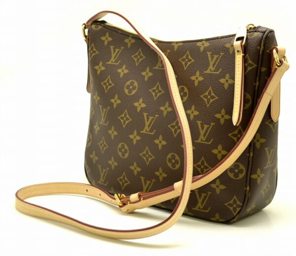 11510811 1 Louis Vuitton Mabillon Shoulder Bag Monogram Brown