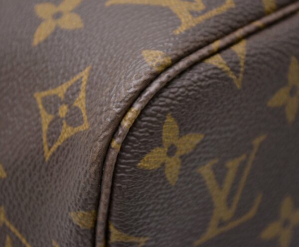 11510877 2 Louis Vuitton Neverfull MM Tote Bag Monogram Brown