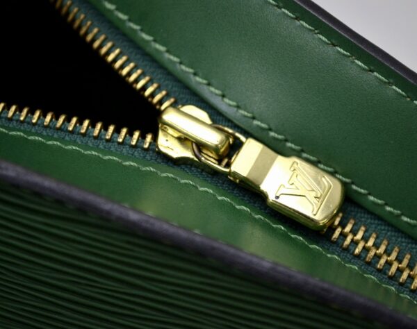 11520069 5 Louis Vuitton Saint Jacques Tote Bag Epi Green