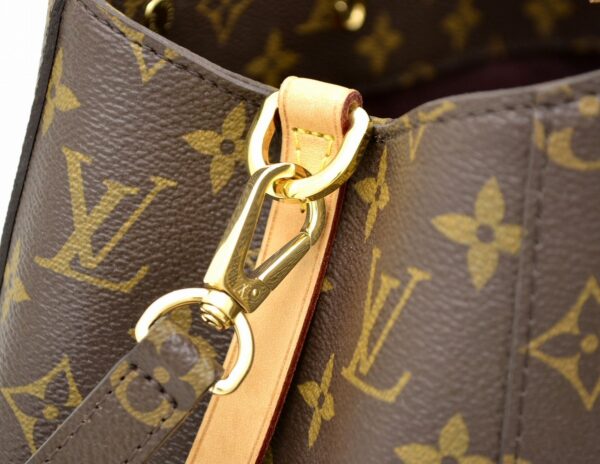 11520318 8 Louis Vuitton Montaigne MM Crossbody Monogram Brown