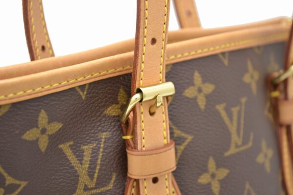 11520616 5 Louis Vuitton Petit Bucket Tote Bag Monogram Brown