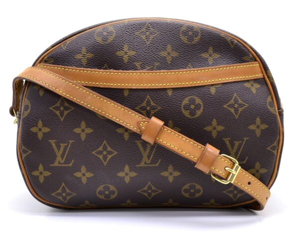 11520911 Louis Vuitton Blois Shoulder Bag Monogram Brown