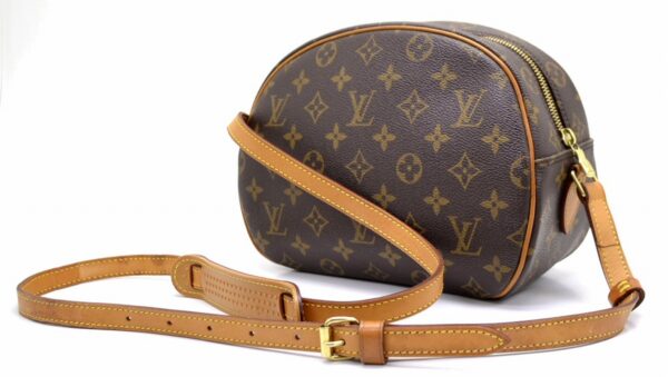 11520911 1 Louis Vuitton Blois Shoulder Bag Monogram Brown