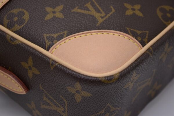 11521040 2 Louis Vuitton Trocadero 27 Shoulder Bag Monogram Brown