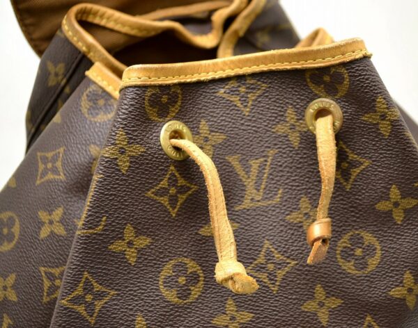 11521087 6 Louis Vuitton Montsouris GM Rucksack Monogram Brown