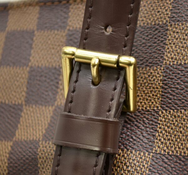 11521384 6 Louis Vuitton Chelsea Tote Bag Damier Brown