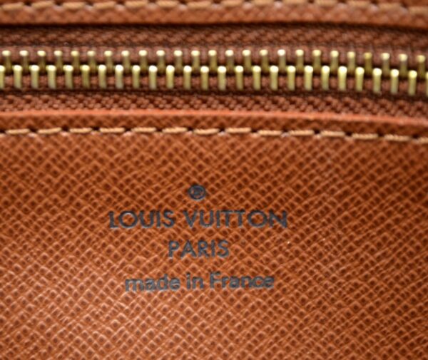 11530455 8 Louis Vuitton Trocadero 27 Shoulder Bag Monogram Brown