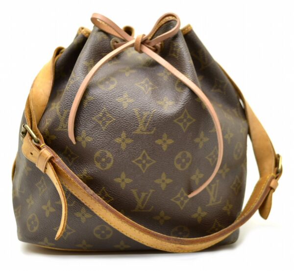 11530854 Louis Vuitton Petit Noe Shoulder Bag Monogram Brown