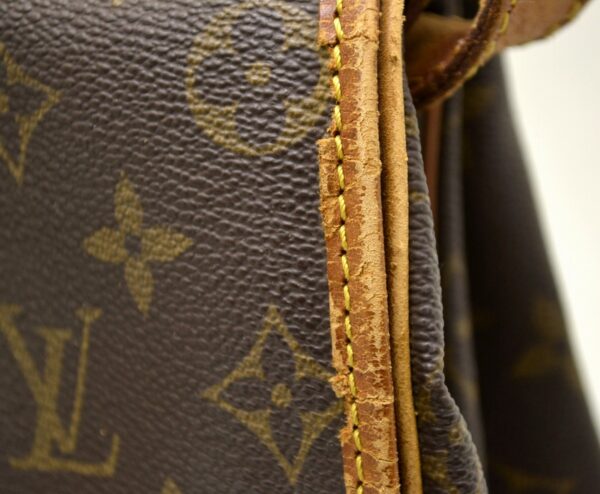 11530951 7 Louis Vuitton Saumur 35 Shoulder Bag Monogram Brown