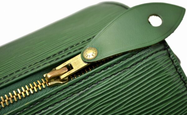 11530952 5 Louis Vuitton Speedy 30 Bag Epi Green