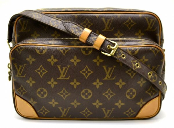 11531194 Louis Vuitton Nile Shoulder Bag Monogram Brown