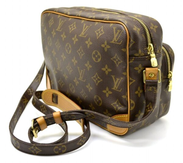 11531194 1 Louis Vuitton Nile Shoulder Bag Monogram Brown