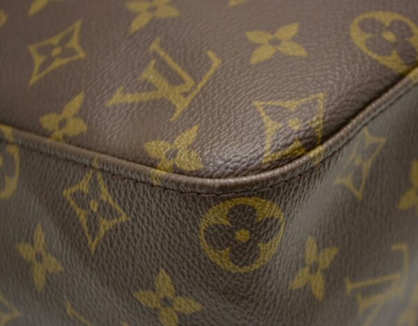 11531358 2 Louis Vuitton Looping GM Shoulder Bag Monogram Brown