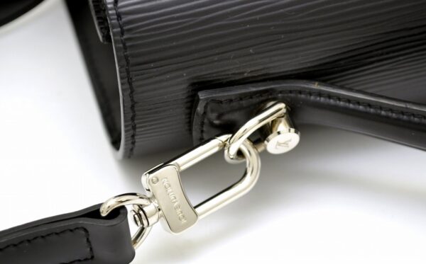 11531561 7 Louis Vuitton Monceau Handbag Epi Black