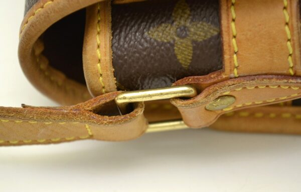 11531608 6 Louis Vuitton Sologne Shoulder Bag Monogram Brown