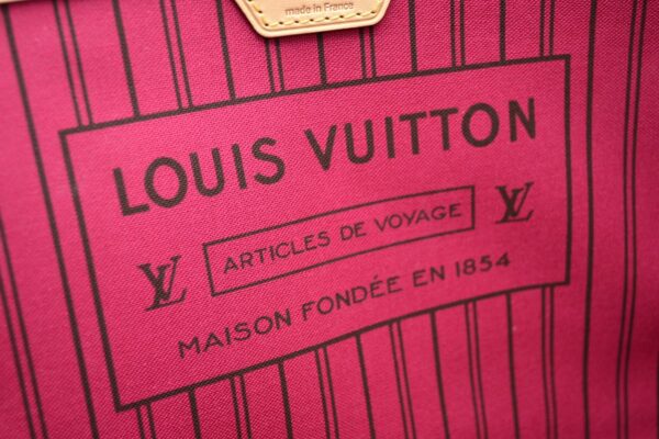 11531735 8 Louis Vuitton Neverfull MM Tote Bag Monogram Pivoine