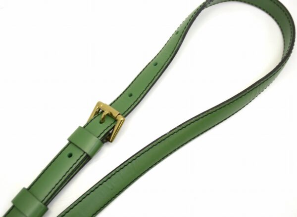 11531762 3 Louis Vuitton Genefeuille Shoulder Bag Epi Green