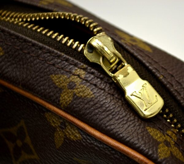 11531785 6 Louis Vuitton Danube Shoulder Bag Monogram Brown