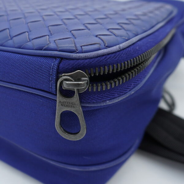 11531 6 Bottega Veneta Intrecciato Shoulder Bag Blue